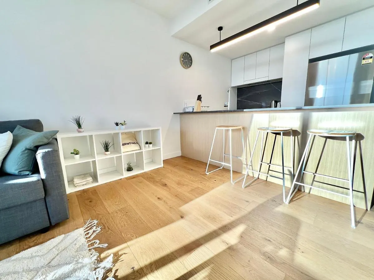 2 Bedroom Cozy Apartment, Brisbane1Towers, South Brisbane Australia