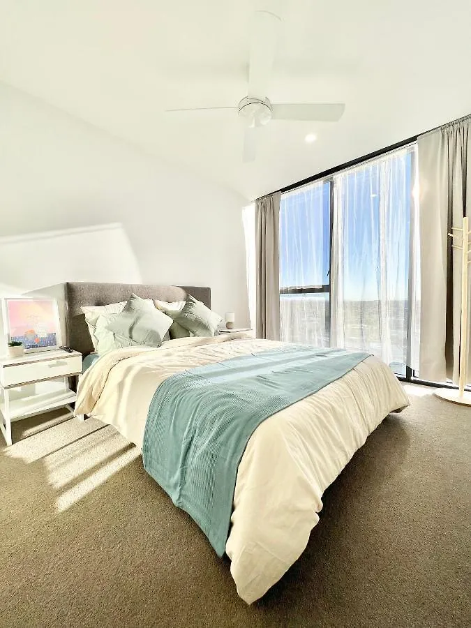 2 Bedroom Cozy Apartment, Brisbane1Towers, South Brisbane Aparthotel